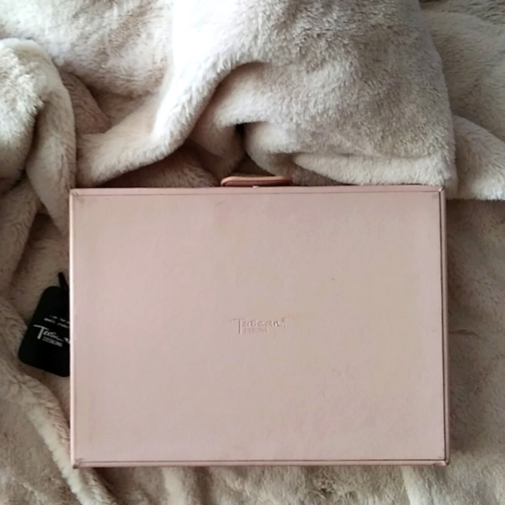 Tuscan Designs Pink Jewelry Box with Rhinestones on Lid - Picture 8 of 11